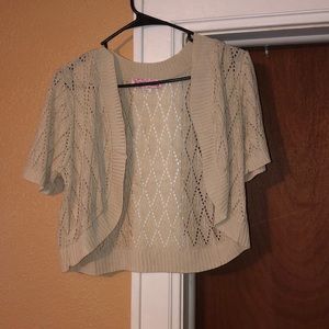 Plus size shrug